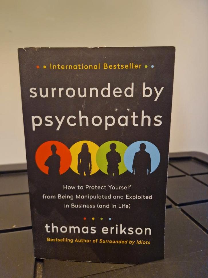 Surrounded by Psychopaths - Thomas Erikson, Boeken, Psychologie, Zo goed als nieuw, Overige onderwerpen, Ophalen of Verzenden