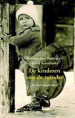 De kinderen van de tuinder van Kirsten den Hartog en Tracy K, Ophalen of Verzenden, Zo goed als nieuw, Kirsten den Hartog Tracy