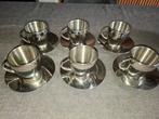 Zes zilverkleurige koffie kopjes met schotels, Huis en Inrichting, Ophalen of Verzenden, Porselein, Overige stijlen, Kop(pen) en/of Schotel(s)
