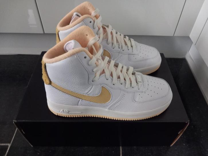 Nike Air Force 1 Sculpt echt leer kl wit mt 41 splinternieuw, Kleding | Dames, Schoenen, Nieuw, Sneakers of Gympen, Wit, Ophalen of Verzenden
