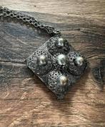 Antieke ketting met hanger uit erfenis, Sieraden, Tassen en Uiterlijk, Antieke sieraden, Ophalen of Verzenden, Overige materialen
