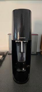 Sodastream met 3 originele flessen en nieuwe cilinder, Witgoed en Apparatuur, Bruiswatermachines, Ophalen, Zo goed als nieuw