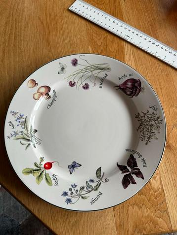 Janneke Brinkman Bord - Kitchen Garden, 26 cm beschikbaar voor biedingen