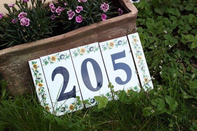 Te koop: Spaanse Cijfertegeltjes, Huis en Inrichting, Woonaccessoires | Overige, Nieuw, Ophalen of Verzenden