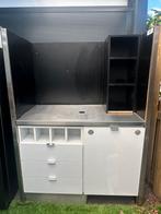 Witte tuin opbergkast gratis!!, Tuin en Terras, Bergingen en Tuinkasten, Ophalen of Verzenden, Gebruikt, Kunststof