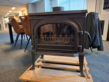 Houtkachel Globe Fire beschikbaar voor biedingen