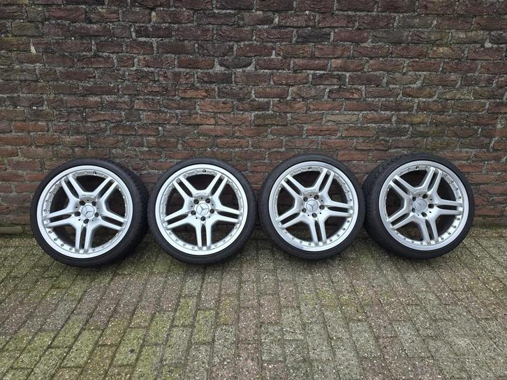 Originele Mercedes AMG Styling 4 19 inch W211 AMG, Auto-onderdelen, Banden en Velgen, Banden en Velgen, Zomerbanden, 19 inch, 235 mm