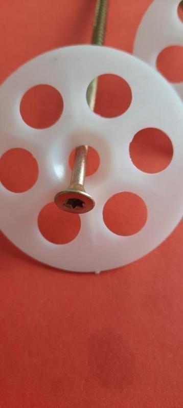50 WIT Drukverdeelplaat+ houtschroeven 6 x150 ISOLATIE****** beschikbaar voor biedingen