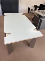 Te koop unieke design tafel, Huis en Inrichting, Tafels | Eettafels, 50 tot 100 cm, 100 tot 150 cm, Modern jaren 80 (Memphis)