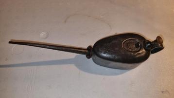 Oliespuit Braime of Leeds beschikbaar voor biedingen