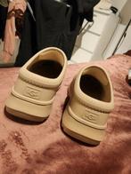 Ugg Klompen - Maat 39, Kleding | Dames, Schoenen, Ophalen of Verzenden, Gedragen, Ugg, Instappers