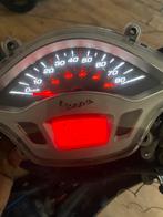 Vespa sprint werkende km teller 23392, Ophalen, Zo goed als nieuw, Overige typen, Vespa