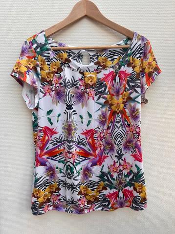 Gina Top - Bloemenprint - Maat M beschikbaar voor biedingen