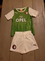 2x voetbal tenue feyenoord en Barcelona maat 104, Set, Maat XS of kleiner, Ophalen of Verzenden, Zo goed als nieuw