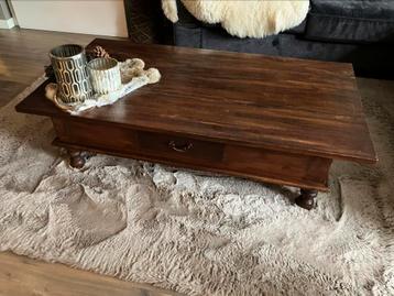 Salontafel landelijk robuust hout  beschikbaar voor biedingen