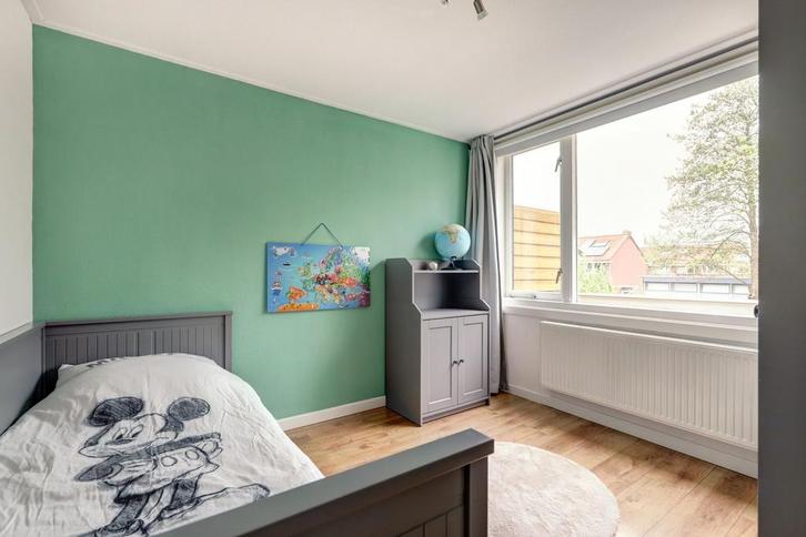 Hauga Kledingkast & Kastje - Wegens Verhuizing, Huis en Inrichting, Kasten | Kledingkasten, Gebruikt, 200 cm of meer, 100 tot 150 cm