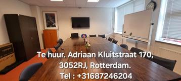 Kantoor/Salon ruimte te huur in Rotterdam! beschikbaar voor biedingen