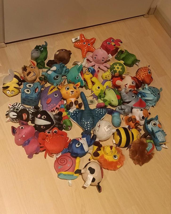 Heel veel Lidl knuffels (setprijs 37 stuks €20), Verzamelen, Poesieplaatjes, Ophalen of Verzenden