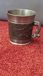 Tinnen beker met decoraties, Antiek en Kunst, Antiek | Tin, Ophalen of Verzenden