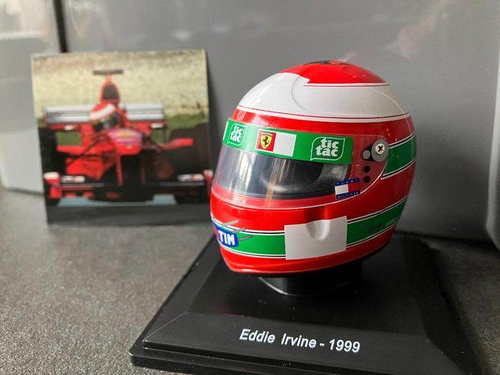 ✅ Eddie Irvine 1:5 helm 1999 Ferrari F399 Formule 1, Verzamelen, Automerken, Motoren en Formule 1, Nieuw, Formule 1, Ophalen of Verzenden