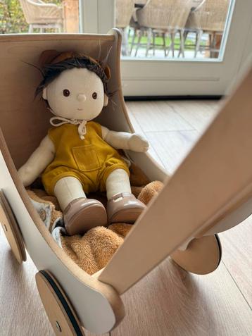 Dinkum doll van Olli Ella beschikbaar voor biedingen
