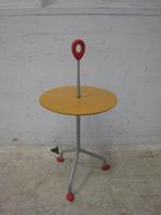 Ronde postmoderne bijzettafel, Niet ingevuld, Gebruikt, Niet ingevuld, Niet ingevuld