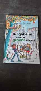 Het Geheim van de Groene Straat - Rian Visser, Ophalen of Verzenden, Zo goed als nieuw, Rian Visser, Fictie algemeen