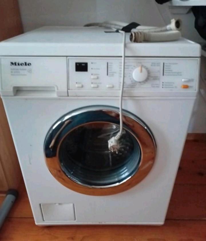 Onderdelen, Miele W3203, wegens aanschaf andere wasmachine., Witgoed en Apparatuur, Wasmachines, Gebruikt, 1600 toeren of meer