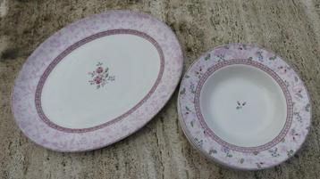 JOHNSON BROTHERS ROSE DAMASK SERVEER SCHAAL + 5 DIEPE BORDEN beschikbaar voor biedingen