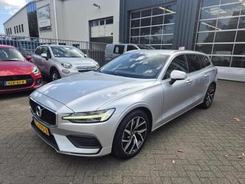 Volvo V60 2.0 T5 Momentum / Pilot Assist / Camera beschikbaar voor biedingen
