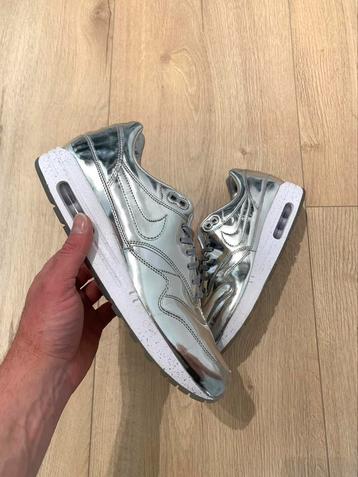 Nike Air Max 1 ID Silver (EU 44,5)