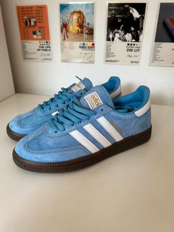 Adidas Spezial blauw beschikbaar voor biedingen