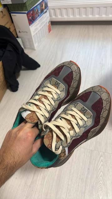 Gucci Rython - Maat 44 beschikbaar voor biedingen