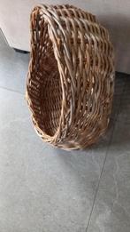 Knus kattenmandje - ook voor kleine hondjes!, Ophalen, Gebruikt