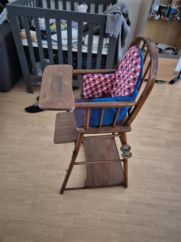 Kinderstoel beschikbaar voor biedingen