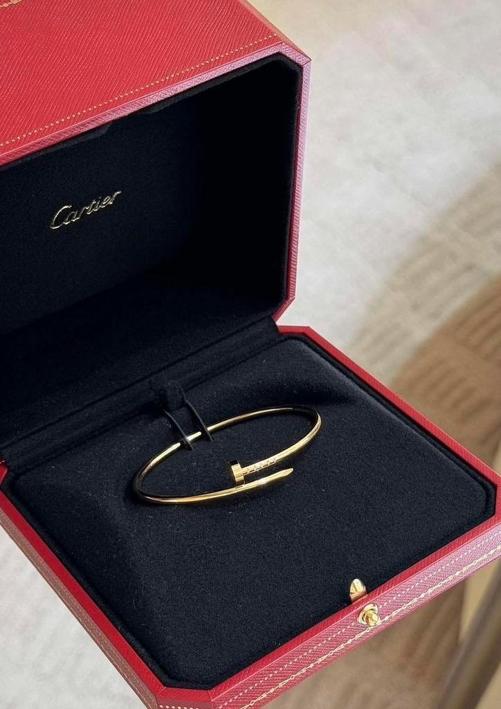Small juste un clou bracelet Cartier 18 karaat goud maat 17, Sieraden, Tassen en Uiterlijk, Armbanden, Nieuw, Goud, Goud, Ophalen of Verzenden