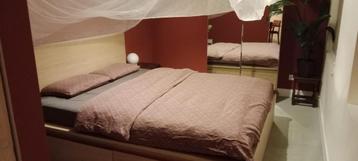 IKEA Malm Bed 160x200cm inclusief Matras en topper - afbeelding 6