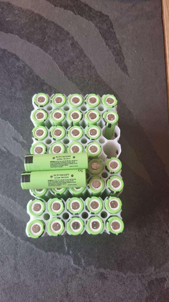 18650 Li-Ion batterijen Panasonic NCR18650PF & LGDBMG11865, Audio, Tv en Foto, Accu's en Batterijen, Gebruikt, Oplaadbaar, Ophalen