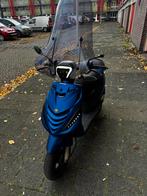 Piaggio zip, Fietsen en Brommers, Scooters | Piaggio, Ophalen, Zo goed als nieuw, Benzine, Zip