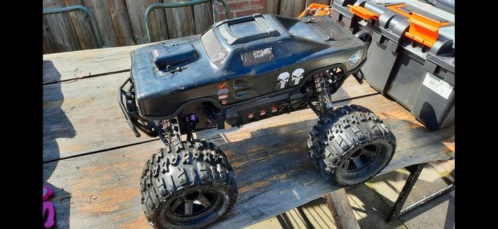 HPI Savage Flux 1/8 met upgrades, Hobby en Vrije tijd, Modelbouw | Radiografisch | Auto's, Gebruikt, Ophalen of Verzenden