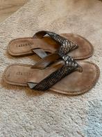 Leren slippers Lazamani 42 bruin zgan, Kleding | Dames, Schoenen, Ophalen of Verzenden, Zo goed als nieuw, Bruin