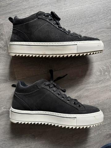 Mooie rehad schoenen maat 41 beschikbaar voor biedingen