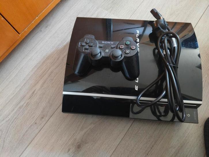 Playstation 3 phat /PS3 80gb, Spelcomputers en Games, Spelcomputers | Sony PlayStation 3, Gebruikt, Phat, 80 GB, Met 1 controller