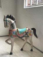 Antiek carrousel paard, Ophalen