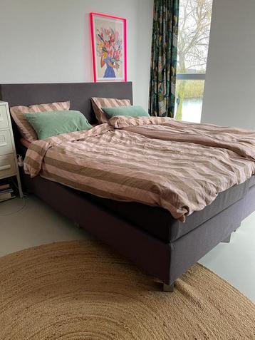 Eastborn boxpring 180x200 beschikbaar voor biedingen