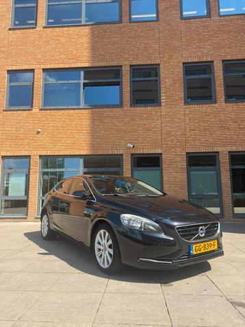 Volvo V40 1.6 T4 180PK Powershift 2015 Zwart Nap beschikbaar voor biedingen