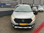 Dacia Lodgy 1.2 TCe 116PK Stepway 7p. Airco,Navi,Cruise,Pdc,, Auto's, Dacia, Te koop, Zilver of Grijs, 1180 kg, Benzine