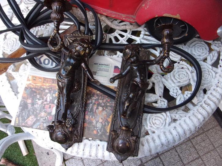 stelletje bronzen muur kandelaars, Antiek en Kunst, Antiek | Kandelaars, Koper of Brons, Ophalen