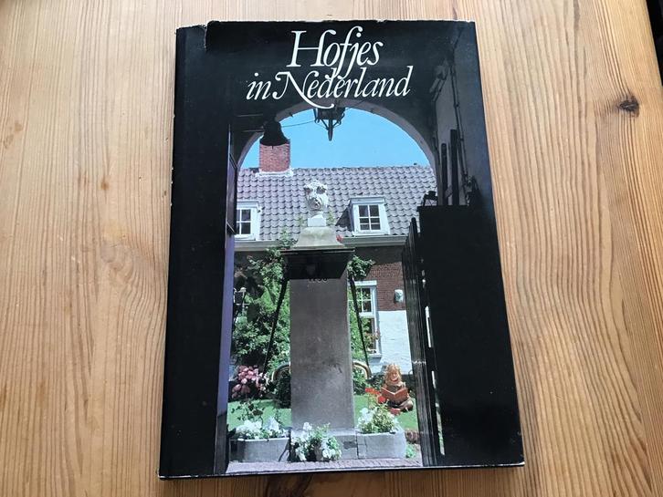 Hofjes in Nederland, Boeken, Geschiedenis | Vaderland, Gelezen, Ophalen of Verzenden