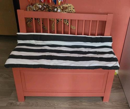 Houten opbergbankje met kussen, Kinderen en Baby's, Kinderkamer | Overige Meubels, Zo goed als nieuw, Overige typen, Ophalen
